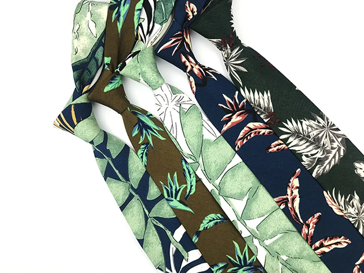WD necktie 74