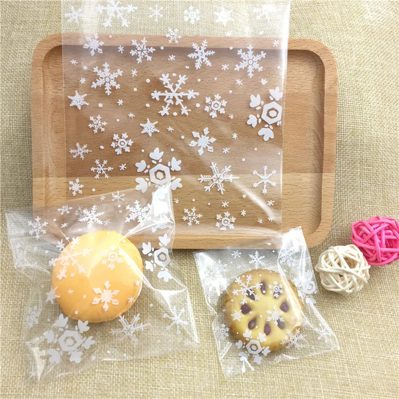 

3 sizes 100pcs Plastic Cookie Bags Transparent Snowflake Cookie Bag Christmas Cake Candy Macaron Packaging Bag
