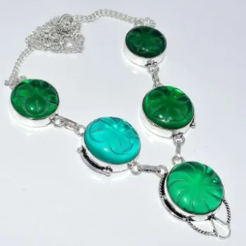 

Green Carved Leaf Necklace Silver Overlay over Copper, 46 cm , N3552