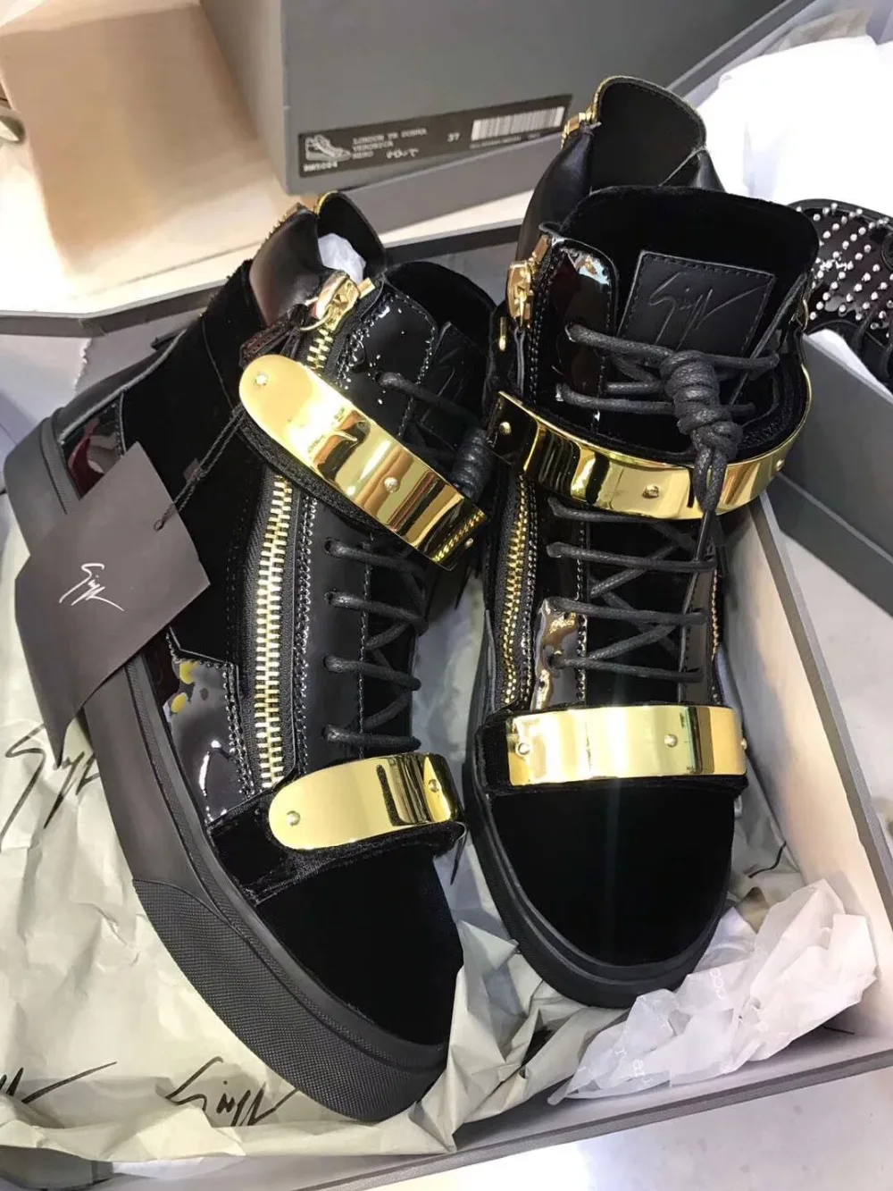 

Authentic Giuseppe x zanotti design Black/Gold Velvet GZ Hight Top Mens Sneakers Men and Women Designer Flat Casual Shoes