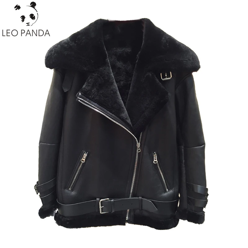 

Winter New Women Big size Long Sleeve Thicken Warm High quality Zipper V-Neck Parka Casual Female Genuine Leather Fur coat C 797