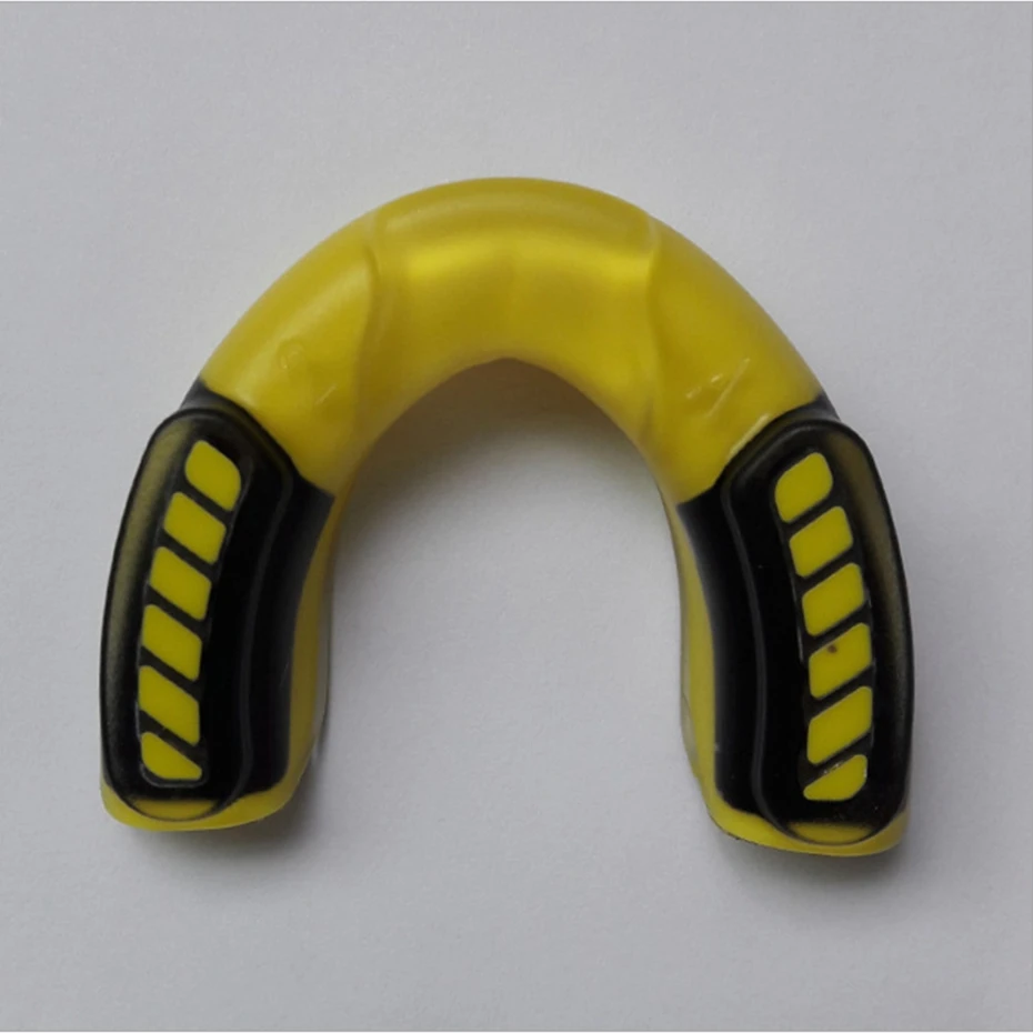 YINGTOUMAN 10 unids/lote dientes Protector tailandés boxeo Rugby baloncesto gimnasio lucha boca guardia deporte guardia dientes Mouthguard Gum escudo