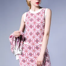 Весна новая женская одежда серия Куба круглый воротник белый алмаз жаккард кашемир вязаное платье