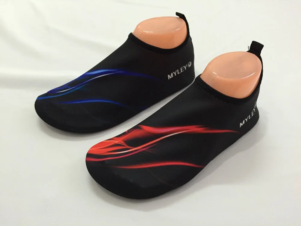 Summer Beach Shoes Men Women Outdoor Swimming Water Shoes Breathable Couple Seaside Soft Non-slip Walking Quick dry yoga Aqua (20)