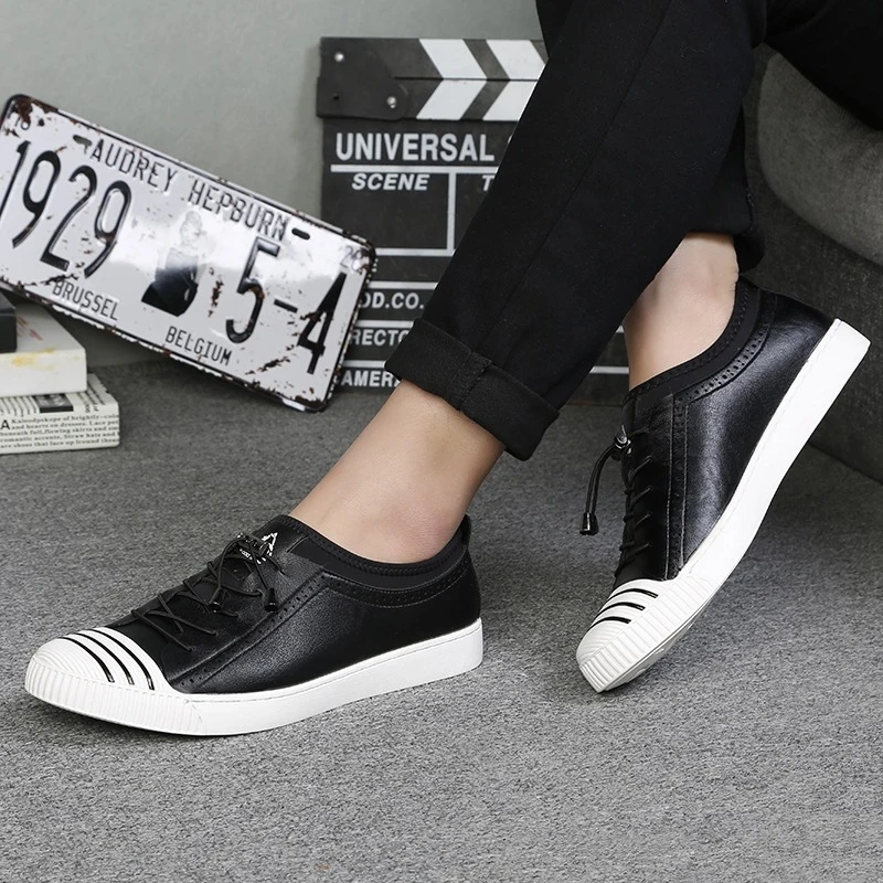 

MYCOLEN 2018 New Fashion Men Casual Shoes Breathable Fashion Shoes Flats Style Outdoor Shoes Men Zapatillas Hombre Casual