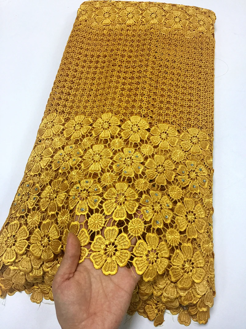 Новейший стиль золотой цвет африканская Водорастворимая кружевная ткань высокого качества шнур кружевная ткань, вышитая ткань для вечернего платья