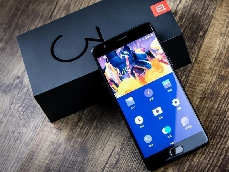 Открыть оригинальную версию Oneplus 3T A3003 Android смартфон 5," 6 GB оперативной памяти, 64 Гб встроенной памяти, две SIM карты, 1080x1920 пикселей для мобильного телефона