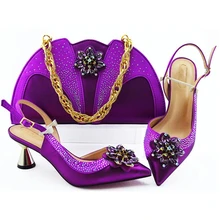 Итальянский комплект из женских туфель и сумочки, украшенные аппликацией; женские вечерние туфли-лодочки в нигерийском стиле с сумочкой; роскошная женская обувь