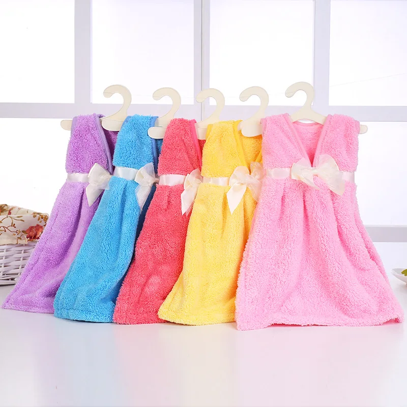 5 colors Mini V neck Dress hand towel soft flannel hanging wipe