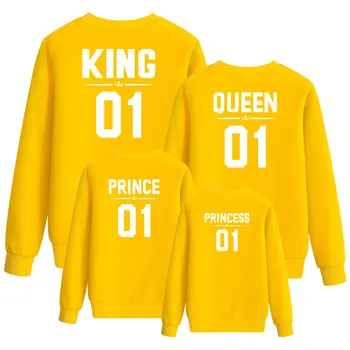 

Fashion family sweatshirt mother daughter clothes king queen t shirt mommy and me matching outfits father son look woman baby