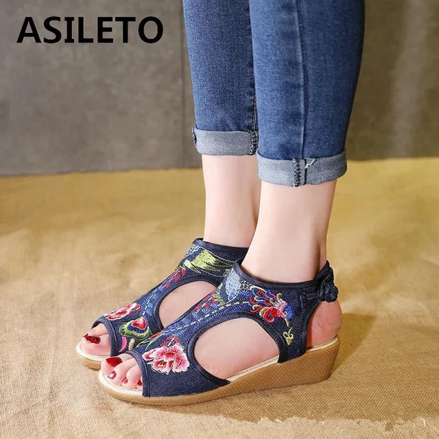 ASILETO Women Cute Chinese Vintage Style Embroidered Cloth Shoes Fashion Women Sandals Peep Toe Retro Button Sandal Shoes T090