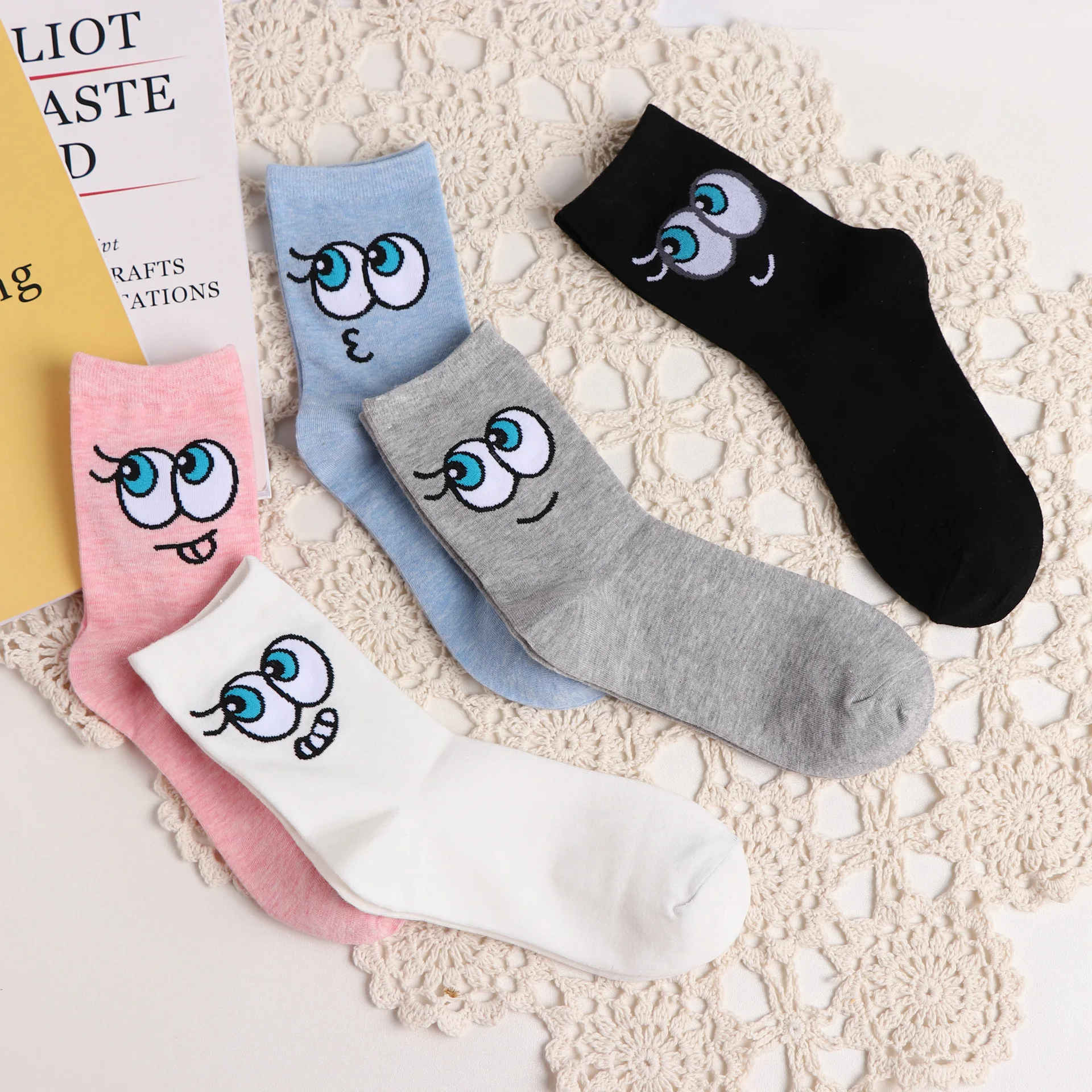

Autumn Winter New Style Lovely Cotton Personality Big Eyes Cartoon Harajuku Cute Patterend Ankle Socks Women Funny Socks