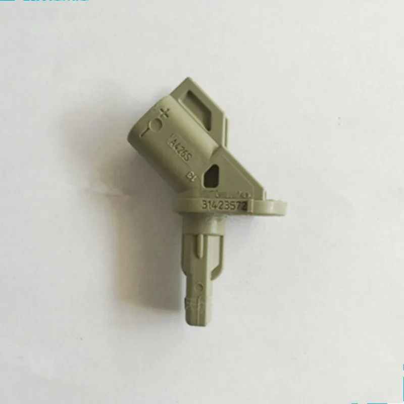 

For VOLVO V60 V70 S60 S80 XC60 XC70 ABS Sensor Front wheel ABS sensor Wheel speed sensor OEM 31423572