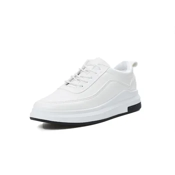 

New Low Up step Womens Skateboarding Shoes Comfortable For Women Athletic jogging Sneakers White Thick soles Outdoor Sport Shoes