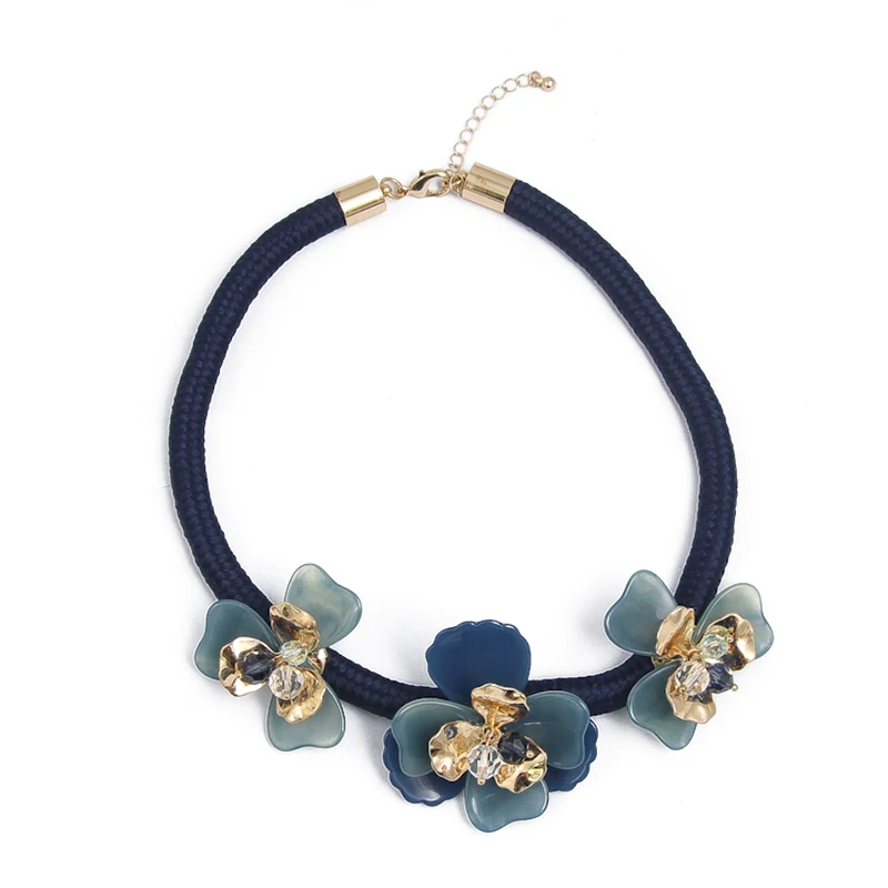 

Bohemian Flower Carved Women Chokers with Extend Link Nylon Material Necklace Romantic Wedding Jewelry Neck Accessories NT153