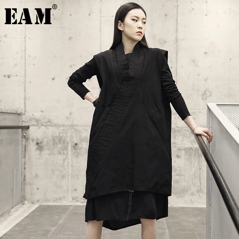 

[EAM] 2020 New Spring Summer V-collar Sleeveless Black Hem Irregular Stitch Drawstring Big Size Vest Women Fashion Tide JO463