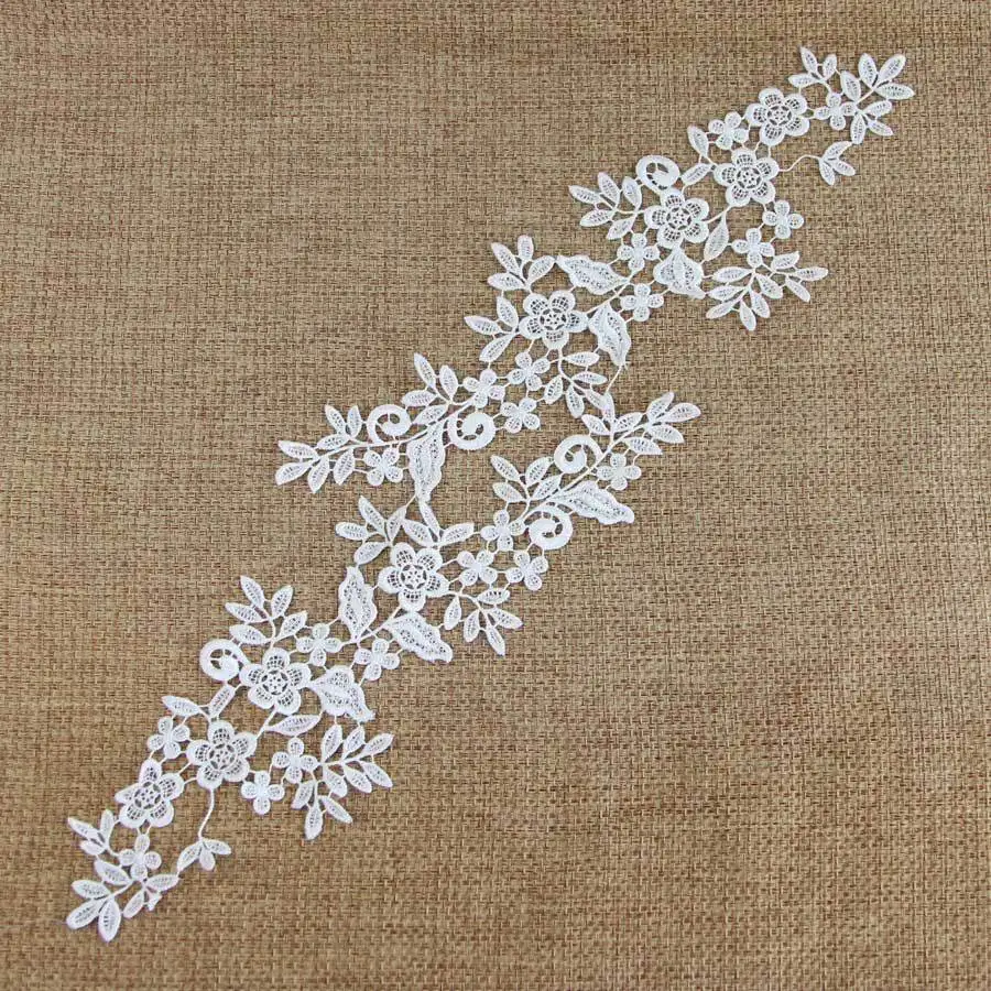 1 Pair Off White Fabric Venise Venice Lace Mirror Flower Motif Sewing