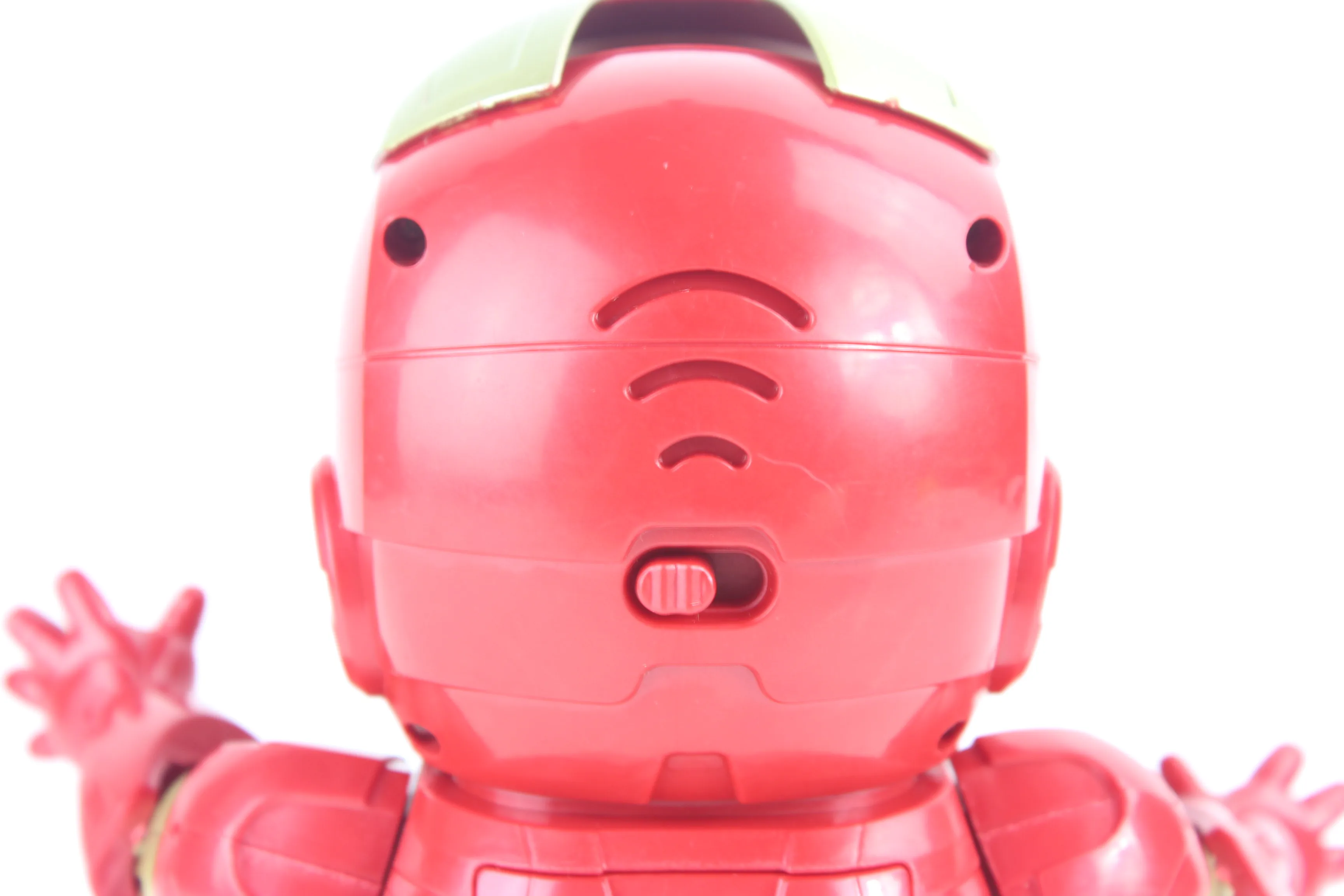 Marvel Новые горячие Мстители игрушки танцующий Железный человек робот с светомузыкальная игрушка Tony Stark электрическая фигурка игрушка для детей подарок