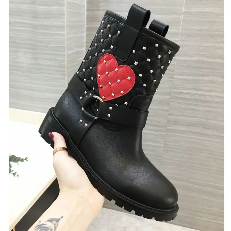 

Chic Women Boots Leather Slip On Mid-calf Boots Low Heel Red Heart Pattern Rivets Embellished Short Booties Metal Decor Shoes