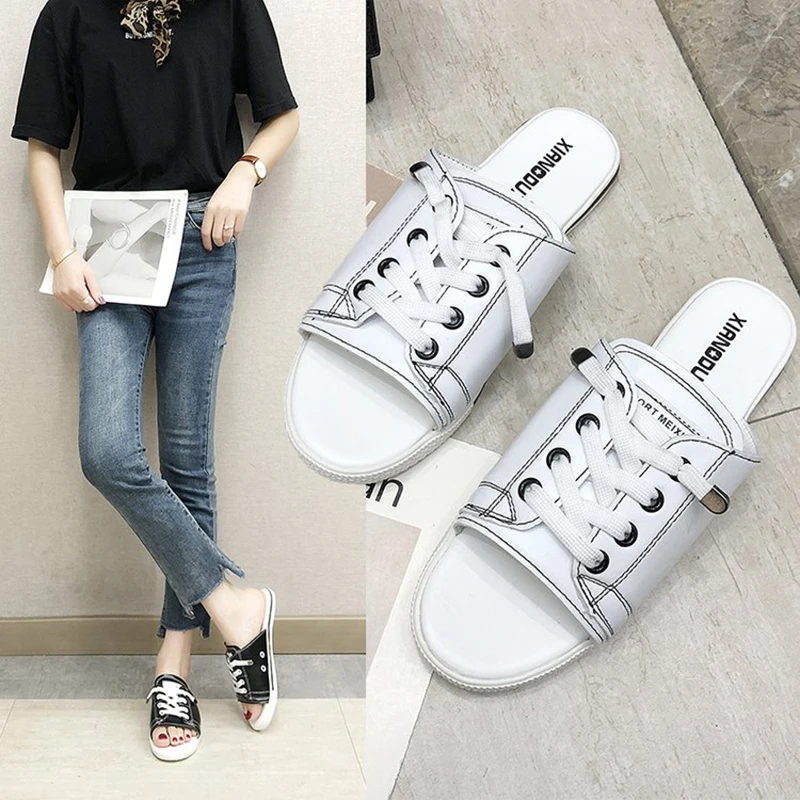 

Summer Women Fresh Vintage Lace-Up Flip Flop Brand Girls Beach Trend Low Heel Leather Sandals Designer Outdoor Open Toe Slippers
