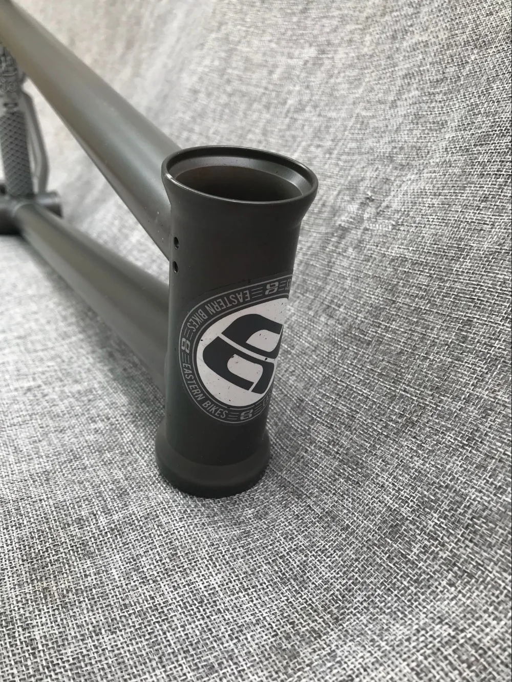 Cheap EASTERN night tramp BMX frame heat treated red made in Taiwan 1 Cheap EASTERN night tramp BMX frame heat treated red made in Taiwan 1