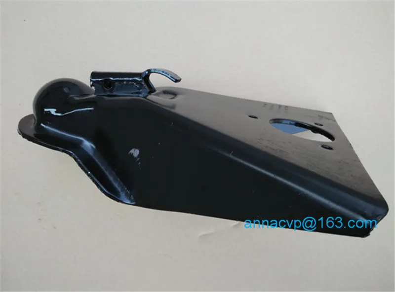 A Frame Trailer Coupler with Black Paint Finish for 2 516 Hitch Ball 1
