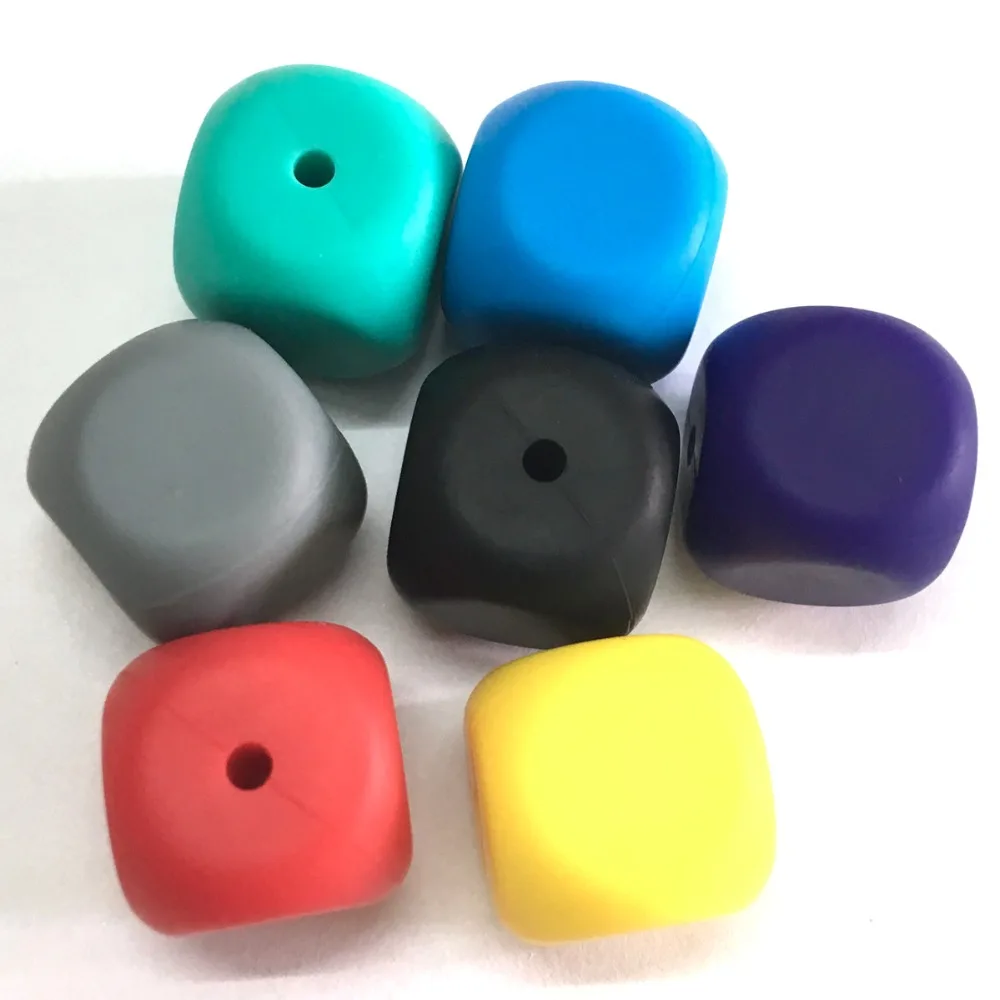 16mm square silicone teething beads