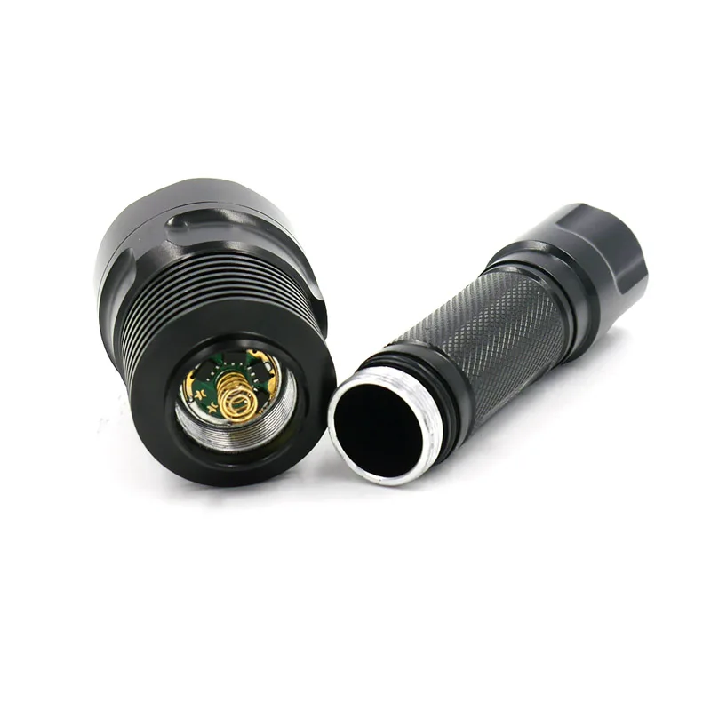 C12 AMC7135 flashlight