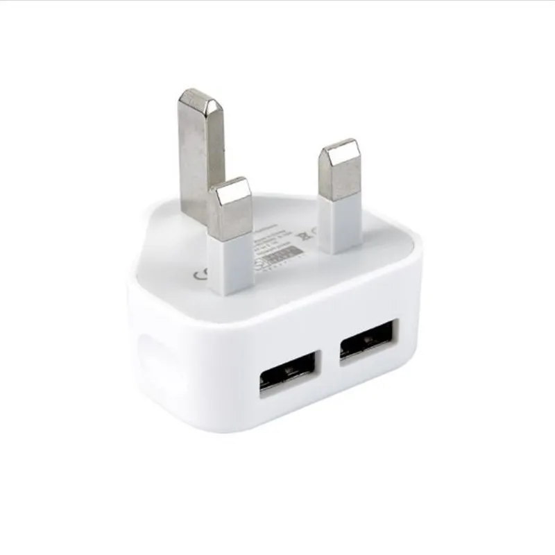 Сетевое зарядное устройство UVR с вилкой Стандарта Великобритании и 2 USB