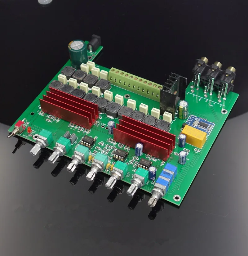 

A600 DC24V 50W*5 +100W TPA3116 5.1 channel Bluetooth 4.2 audio amplifier board With Treble Bass adjustment preamp