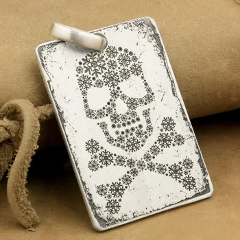 Skull Cross Bone Pirate Deep Engraved High Detail Biker Rocker Punk Dog Tag 925 Sterling Silver Pendant 9X013 JP
Skull Cross Bone Pirate Deep Engraved High Detail Biker Rocker Punk Dog Tag 925 Sterling Silver Pendant 9X013 JP