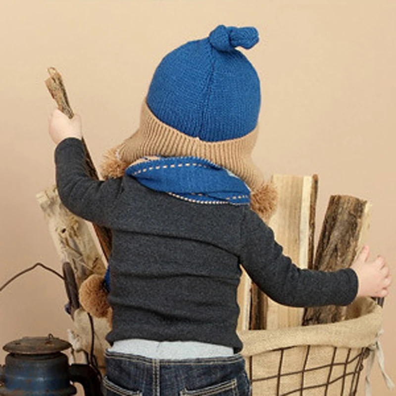 Осенне-зимняя флисовая шапка из 2 предметов для малышей, хлопковая шапка с меховым помпоном, шерстяная шапка с принтом звезды и Луны, теплый шарф, комплект, детская теплая шапка с ушками
