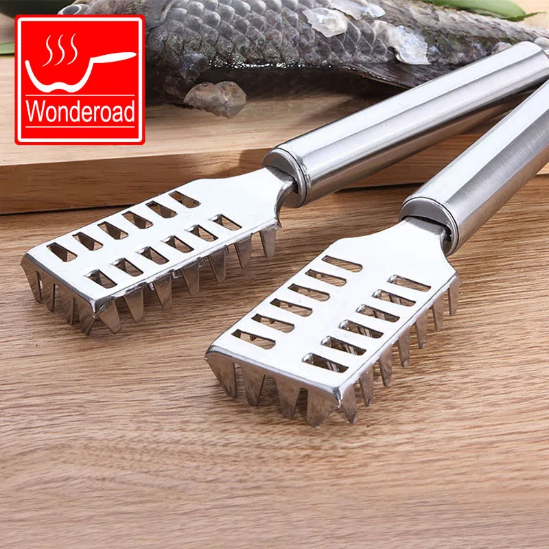 Quality Kitchen tools manual fish scaler fishing scalers