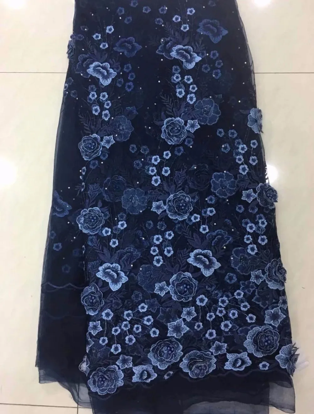 

Latest design applique flower beaded net Lace navy blue nigeria lace fabric fashion Rhinestones Lace Fabric for Party Dress