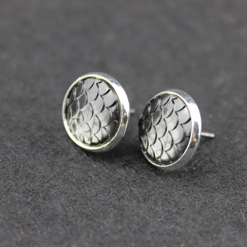 E2536 Silver Gray 2