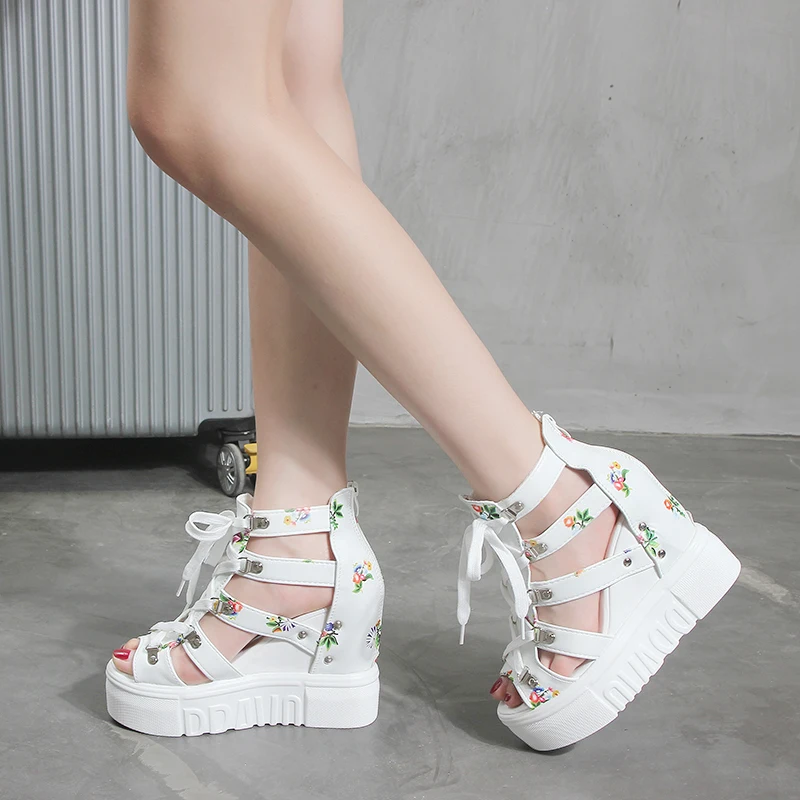 

Lucyever Women Sandals Fashion Flowers Printed Gladiator Sadnals Hidden Wedges Open Toe Platform High-Heeled Shoes Woman