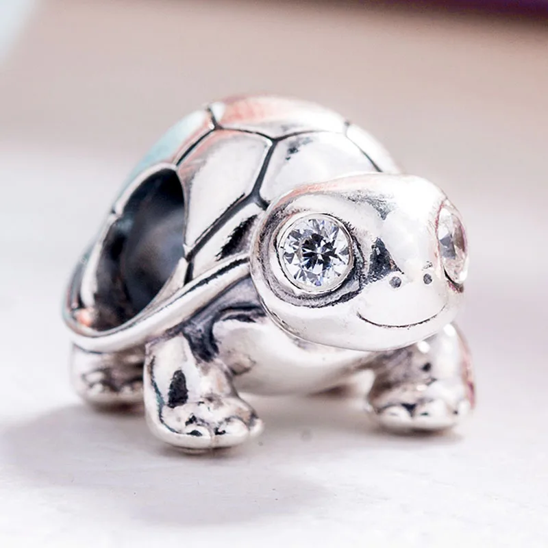 

New 925 Sterling Silver Bead Charm Bright-eyed Turtle Heart Sits On Each Foot Sole Beads Fit Pandora Bracelet Bangle Diy Jewelry