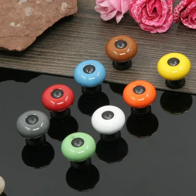 9628886688_403940942.400x400