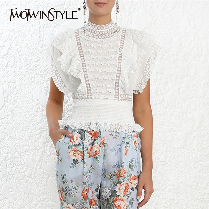 

TWOTWINSTYLE White Patchwork Ruffle Hollow Out Blouse Women O Neck Sleeveless Tunic Lace Crop Top Female 2019 Fashion Summer