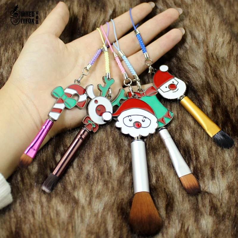 

Wholesale Christmas makeup brush Santa Claus Elk Tool Set Cosmetic Power Eye Shadow Foundation Blush Blending Beauty Make Up