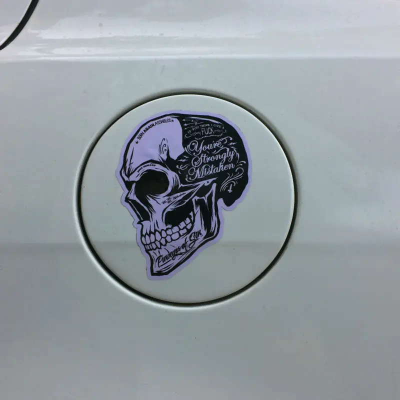 Black White Skull Sticker Cool Motorcycle Stickers Moto Decals helmet Sticker on Car styling Fuel tank Window Decoration for VW