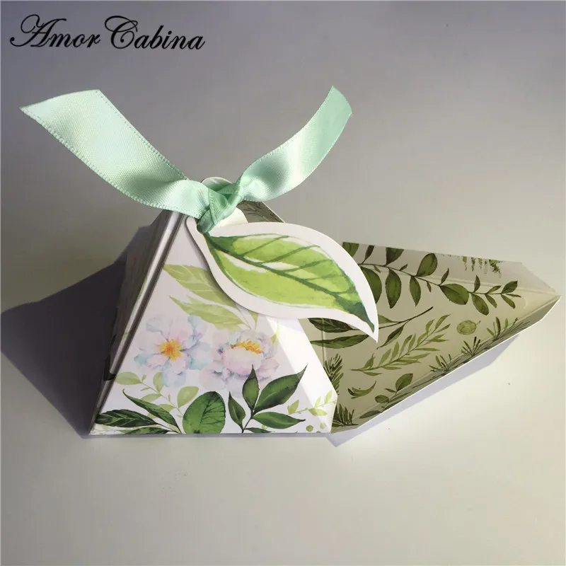 Зеленый лес стиль треугольной пирамиды цветок листья конфеты коробки, свадебные сувениры bombaniera подарок на день рождения коробка с лентой и тегом