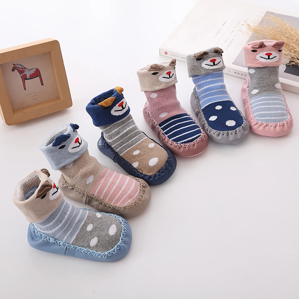 Г. Модные детские носочки с резиновой подошвой, носки для младенцев осенне-зимние детские носки-тапочки для новорожденных нескользящие носки с мягкой подошвой