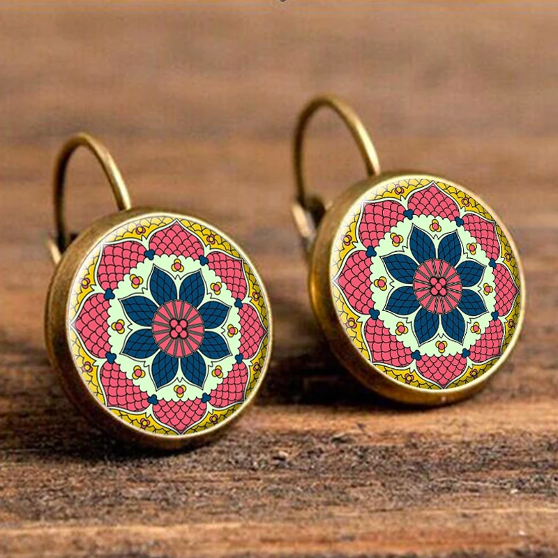 

Flowers Antique Gold Color Drop Earring for Women Bohemian Round Ear Pendant Resin Hanging Earing Indian Jewelry Brincos 2018