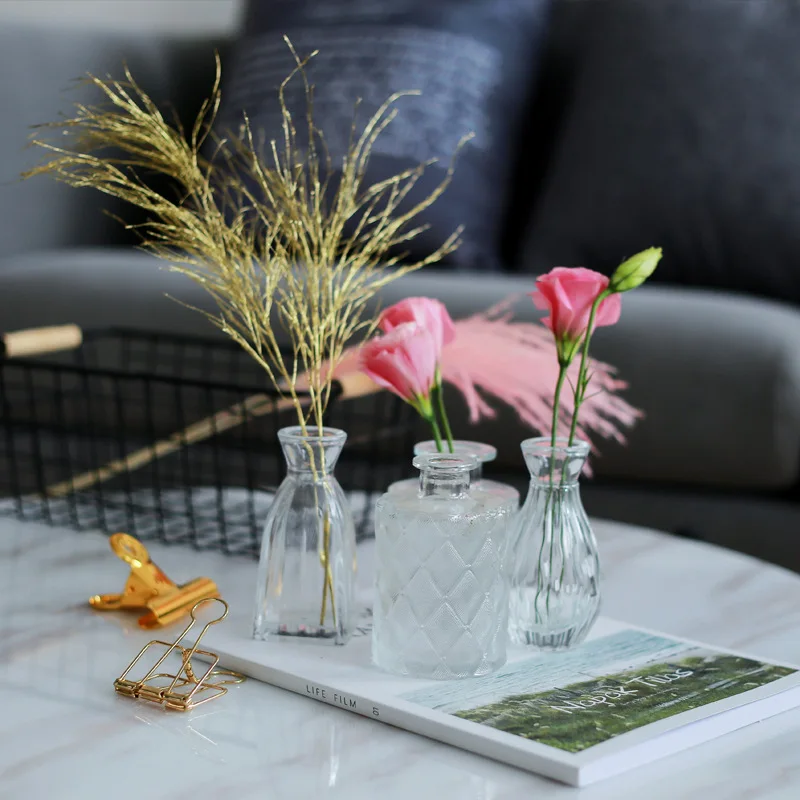 Nodic Style Reed Diffuser Glass Bottles Chic Perfume Bottles Carved flower Vase Desktop Ornament Relief Glass Home Decoration