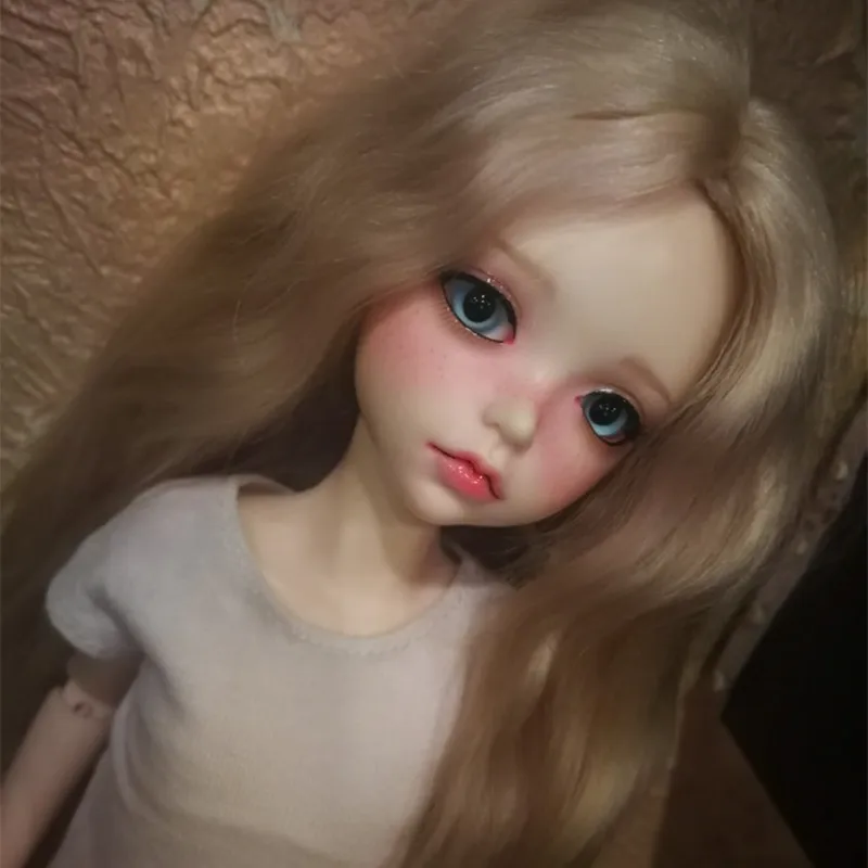 

1/6 BJD Doll BJD / SD Fashion BEAUTIFUL Lonnie Resin Joint Doll For Baby Girl Birthday Gift Free Shipping