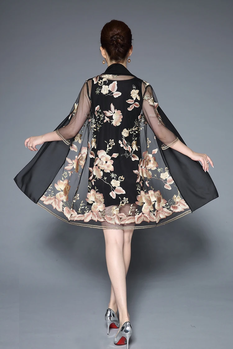 Для женщин среднего возраста элегантный цветочный платье с вышивкой комплект из двух предметов Половина рукава O средства ухода за кожей Шеи