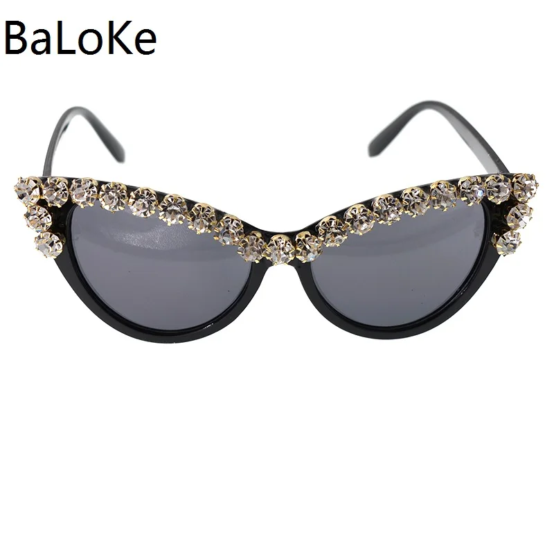 

New Big Frame Brand Designer Baroque Cat Eye Sunglasses for Women Personality Style Crystal Stone Sun Glasses Flower Female