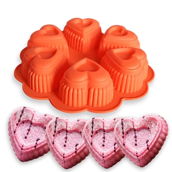 

6-Cavity Love-shaped lace pattern silicone cake pan DIY baking mold Creative Valentine's Day Gift colors random