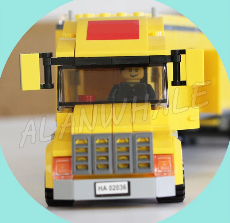  298pcs City Airport Great Vehicles Yellow Truck Model Building Blocks 02036 Assemble Bricks Childre
